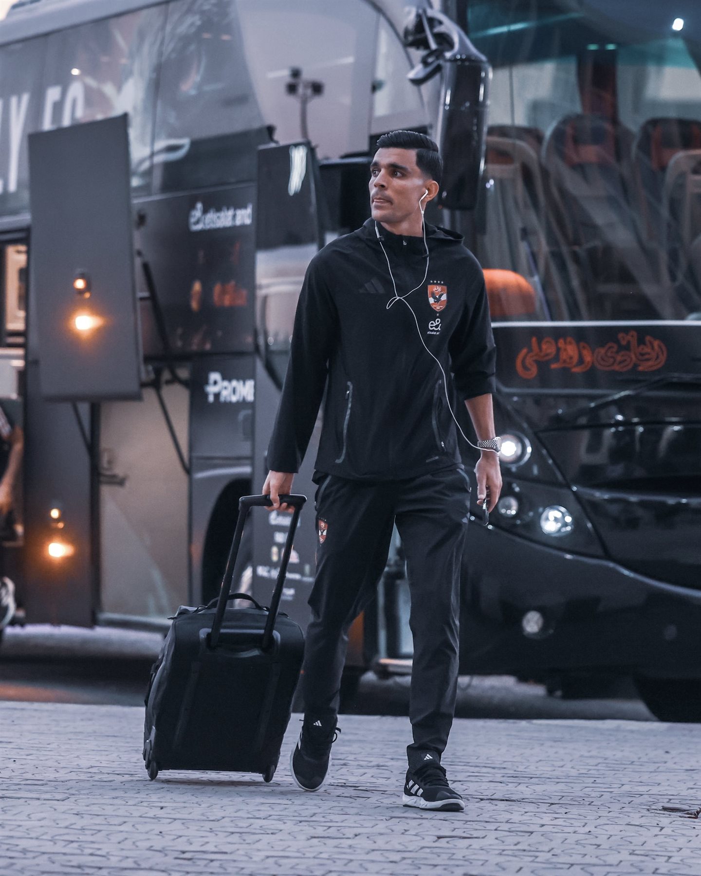 داري وديانج الأقرب للرحيل.. الأهلي يحسم مصير الأجانب بعد السوبر