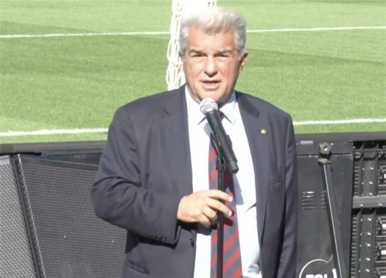 لابورتا يوجه رسالة إلى ليونيل ميسي بعد افتتاح ملعب كامب نو