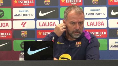 فليك: لامين يامال تغير.. ولا أتوقع مشاركة لاعب برشلونة أمام سيلتا فيجو فليك: لامين يامال تغير.. ولا أتوقع مشاركة لاعب برشلونة أمام سيلتا فيجو