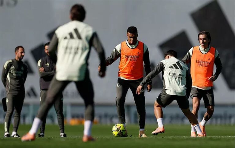 قائمة ريال مدريد لمواجهة رايو فاليكانو.. موقف ألابا