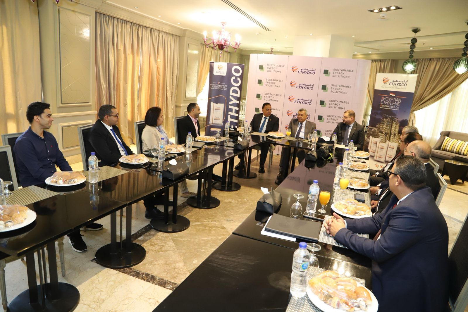 إيثيدكو تتعاقد مع SES لإنشاء محطة لإنتاج الكهرباء من الطاقة الشمسية