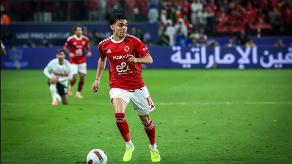 السوبر المصري.. الأهلي يحسم الشوط الأول بهدف "بن شرقي" في شباك الزمالك السوبر المصري.. الأهلي يحسم الشوط الأول بهدف "بن شرقي" في شباك الزمالك