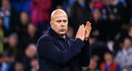 سلوت: آخر ما يجب أن أتحدث عنه الآن هو سباق لقب الدوري الإنجليزي