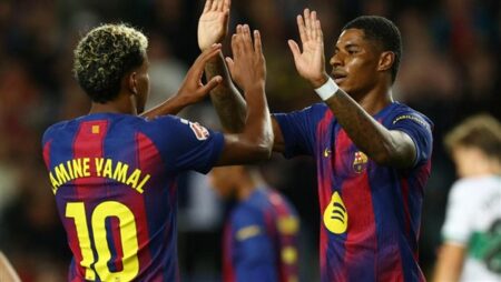 برشلونة يعلن تشكيله الرسمي لمواجهة سيلتا فيجو بالدوري الإسباني