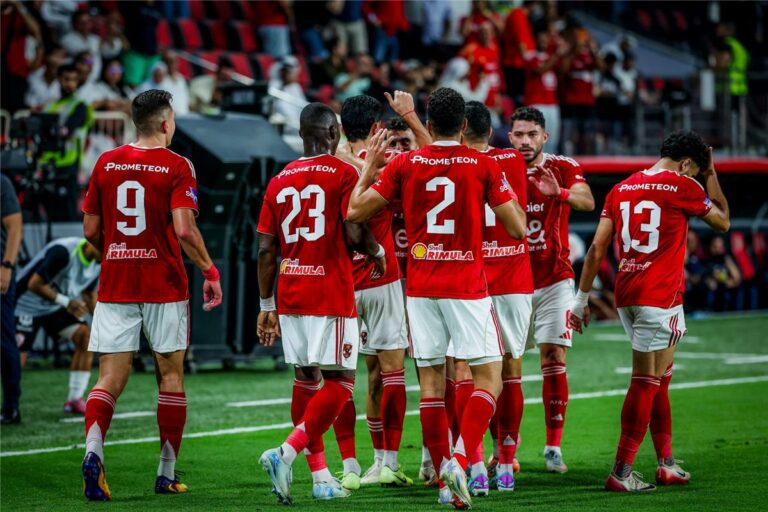 الأهلي يبدأ ميركاتو يناير.. 3 صفقات في مرحلة التفاوض وظهير أيسر في الطريق