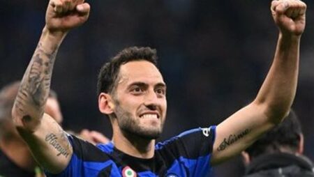 أوغلو يتصدر سباق الهدافين في الدوري الإيطالي..وصراع بين لاوتارو ولياو ودي بروين أوغلو يتصدر سباق الهدافين في الدوري الإيطالي..وصراع بين لاوتارو ولياو ودي بروين