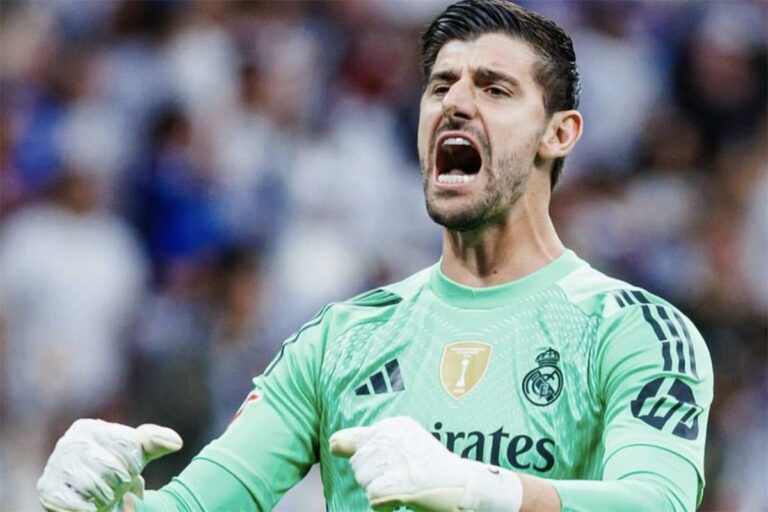 بلجيكا تكشف الموقف الأخير لإصابة كورتوا بلجيكا تكشف الموقف الأخير لإصابة كورتوا