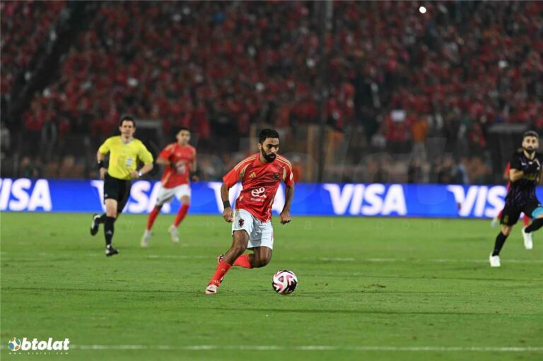 المبالغات المالية انتهت.. الكشف عن كواليس ملف تجديد حسين الشحات وأليو ديانج مع الأهلي