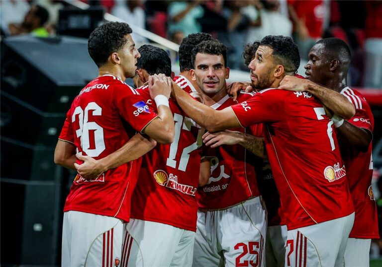 عاجل | الأهلي يتقدم بشكوى ضد جماهير الزمالك بسبب زيزو ويتوجه بطلب لاتحاد الكرة