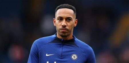 أوباميانج: رحيلي من برشلونة إلى تشيلسي كان خطأً فادحًا