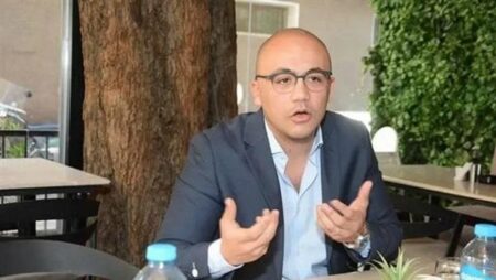 الرئيس السيسي منح الشباب الثقة والفرصة لصناعة المستقبل الرئيس السيسي منح الشباب الثقة والفرصة لصناعة المستقبل