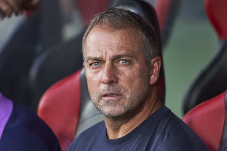 ضربة لـ فليك.. إصابة لاعب برشلونة وغيابه شهرين ضربة لـ فليك.. إصابة لاعب برشلونة وغيابه شهرين