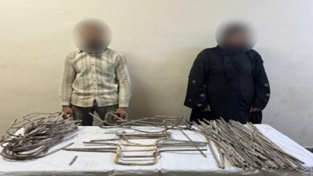 الداخلية تضبط المتهمين بسرقة أبواب حديدية بإحدى المقابر بالشرقية الداخلية تضبط المتهمين بسرقة أبواب حديدية بإحدى المقابر بالشرقية