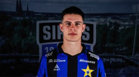 وكيل روبي يور يوضح لـبطولات موقفه من الانتقال إلى الأهلي وكيل روبي يور يوضح لـبطولات موقفه من الانتقال إلى الأهلي