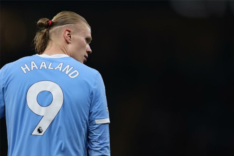 تقارير تكشف فرص انتقال إيرلينج هالاند إلى برشلونة لخلافة ليفاندوفسكي تقارير تكشف فرص انتقال إيرلينج هالاند إلى برشلونة لخلافة ليفاندوفسكي