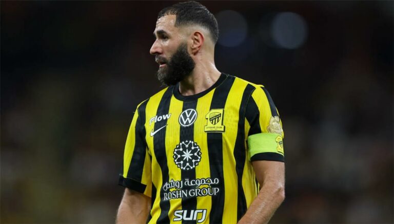 بنزيما يفتح باب العودة إلى ريال مدريد ويقدم نصيحة لـ فينيسيوس للتتويج بـ الكرة الذهبية