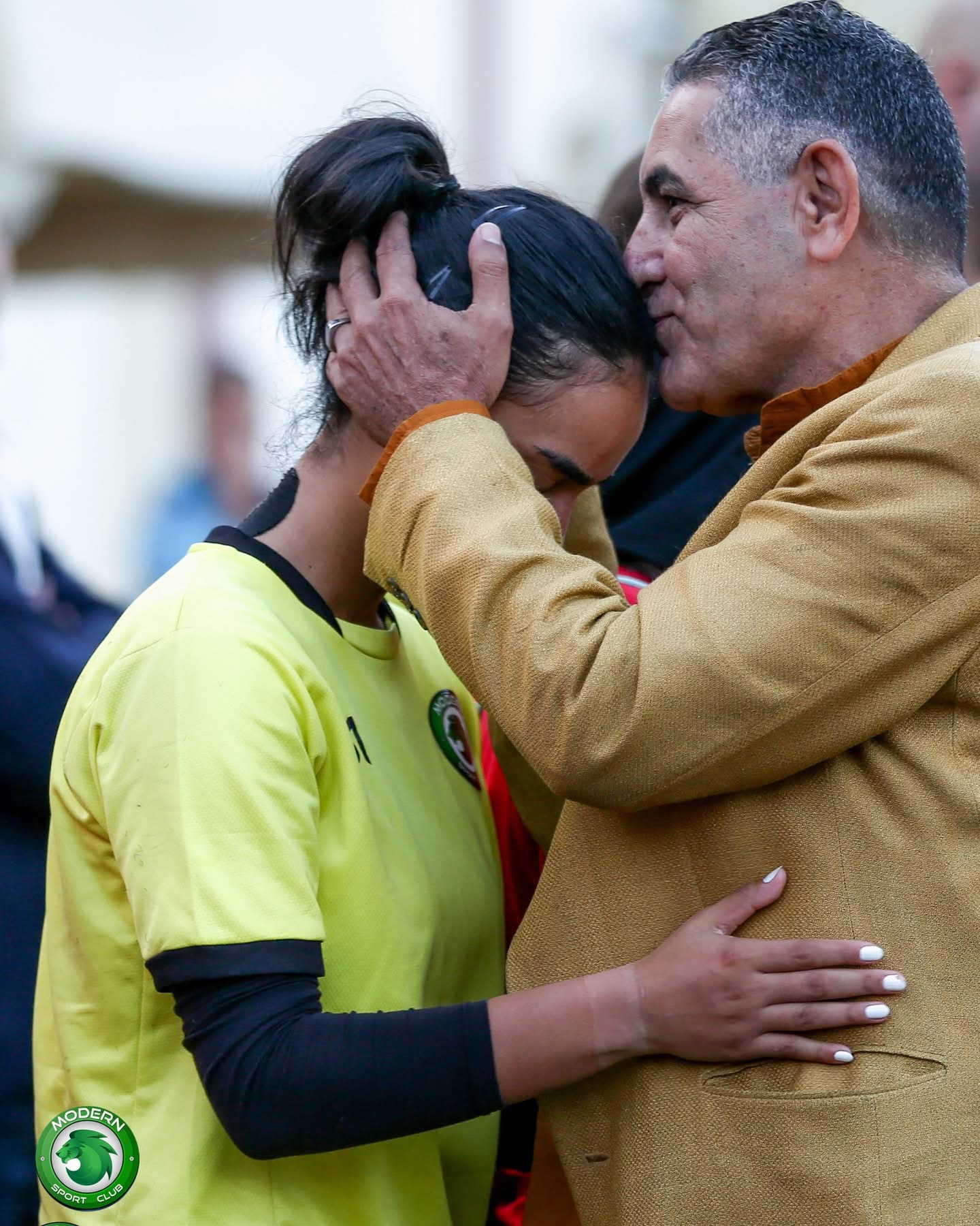 الكرة النسائية..مودرن سبورت يستغني عن خدمات عبدالفتاح عباس وجهازه الفني