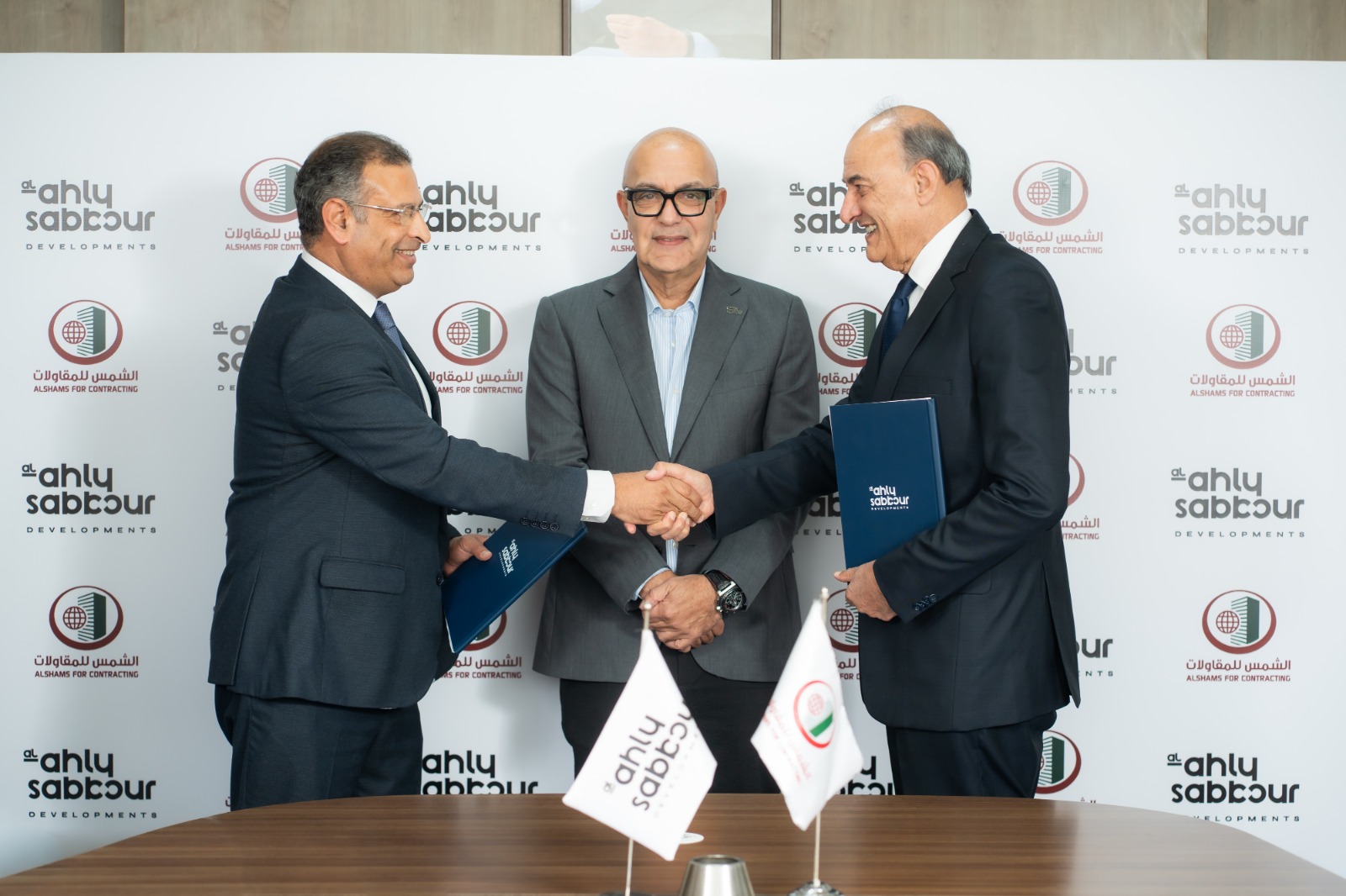 الأهلي صبور" يدفع عجلة التنفيذ في مراحل مختلفة من مشروعات "SUMMER وKEEVA وGAIA