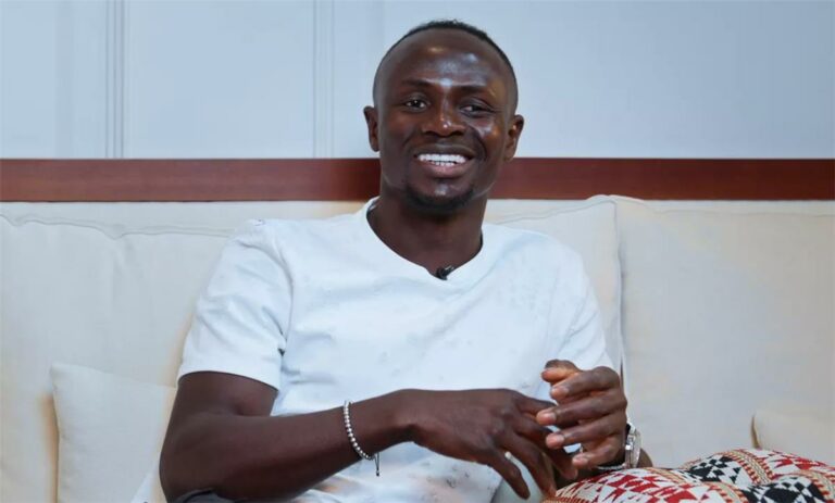 ماني يكشف السبب الحقيقي وراء رحيله عن ليفربول وعرض منافسه في الدوري الإنجليزي