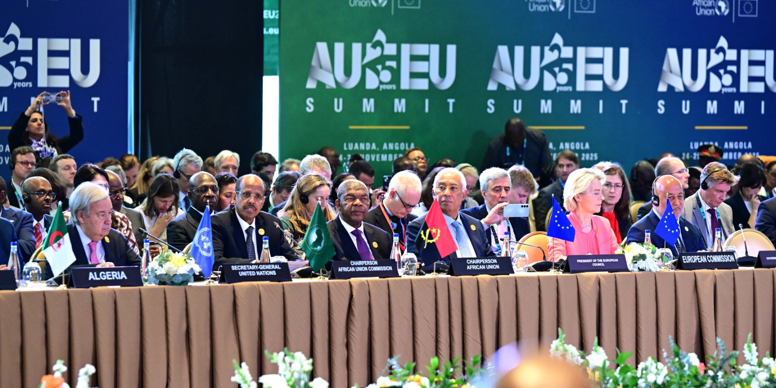 رئيس الوزراء يشارك بالقمة السابعة بين الاتحادين الأفريقى والأوروبى فى أنجولا.. صور