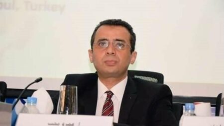 بمشاركة عمرو محب .. الفيفا ينظم ملتقى "تحليل بيئة كرة القدم للهواة" في الإمارات