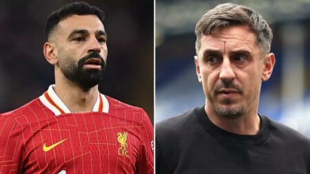 جاري نيفيل يدعو سلوت إلى إحداث ثورة في تشكيل ليفربول.. موقف محمد صلاح