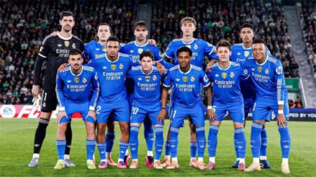 ريال مدريد يعلن إصابة لاعبه وغيابه عن مباراة أولمبياكوس في دوري أبطال أوروبا ريال مدريد يعلن إصابة لاعبه وغيابه عن مباراة أولمبياكوس في دوري أبطال أوروبا