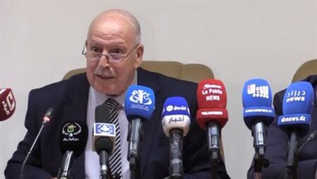 فتح خط بحري مباشر بين ميناء الجزائر وميناء الإسكندرية