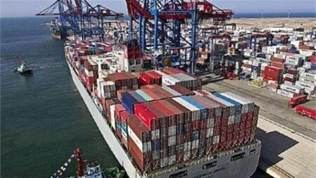 تايلاند تسجل أكبر عجز تجاري منذ 2023 وسط قفزة في الواردات وتراجع الصادرات