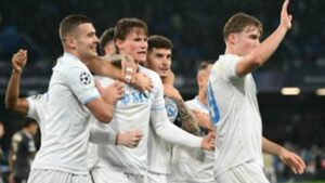 نابولي يعلن تشكيله الرسمي لمواجهة يوفنتوس في الدوري الإيطالي