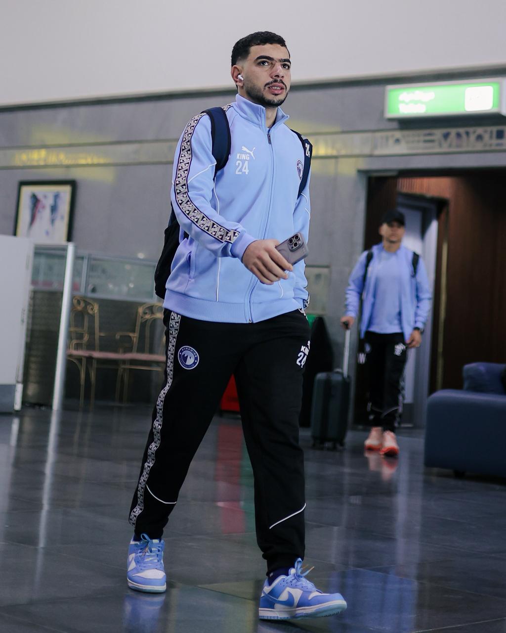 دوري أبطال إفريقيا.. بعثة بيراميدز تصل مطار القاهرة استعدادا للسفر إلى زامبيا