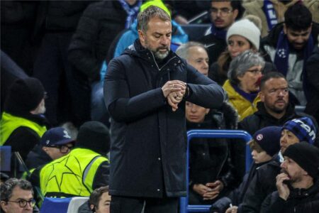 آس: توتر في العلاقة بين فليك ولاعب برشلونة