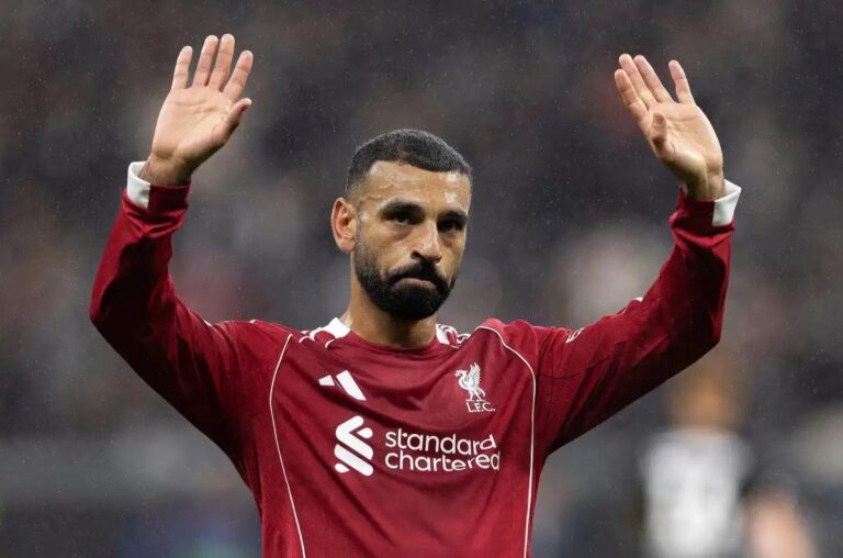 وارنوك: محمد صلاح سيعود لحالته في ليفربول.. ولكن بشرط وارنوك: محمد صلاح سيعود لحالته في ليفربول.. ولكن بشرط