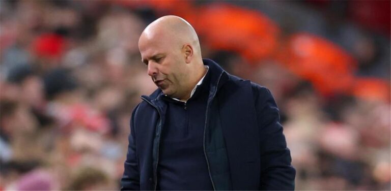 بينهما كلوب.. ليفربول يحدد اسمين لخلافة آرني سلوت حال إقالته