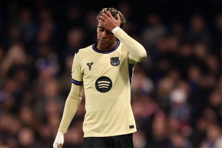 مسؤول برشلونة السابق يحرض الإدارة ضد لامين يامال