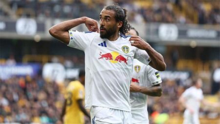 فيديو | خطأ نونيز.. كالفيرت لوين يسجل هدف ليدز يونايتد الأول أمام مانشستر سيتي فيديو | خطأ نونيز.. كالفيرت لوين يسجل هدف ليدز يونايتد الأول أمام مانشستر سيتي