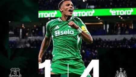 نيوكاسل يكتسح إيفرتون برباعية ويواصل التألق في البريميرليج نيوكاسل يكتسح إيفرتون برباعية ويواصل التألق في البريميرليج