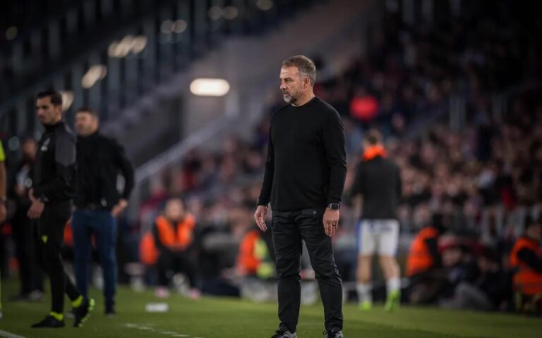 فيديو | فليك يثير قلق جماهير برشلونة بسبب حالته بعد مباراة ألافيس فيديو | فليك يثير قلق جماهير برشلونة بسبب حالته بعد مباراة ألافيس