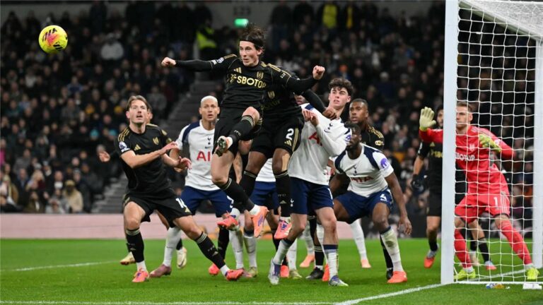 فيديو | توتنهام يواصل السقوط في الدوري الإنجليزي ويخسر بثنائية أمام فولهام فيديو | توتنهام يواصل السقوط في الدوري الإنجليزي ويخسر بثنائية أمام فولهام