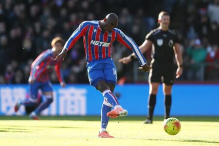 سيناريو ألفاريز.. سبب إعادة ضربة جزاء ماتيتا أمام مانشستر يونايتد سيناريو ألفاريز.. سبب إعادة ضربة جزاء ماتيتا أمام مانشستر يونايتد