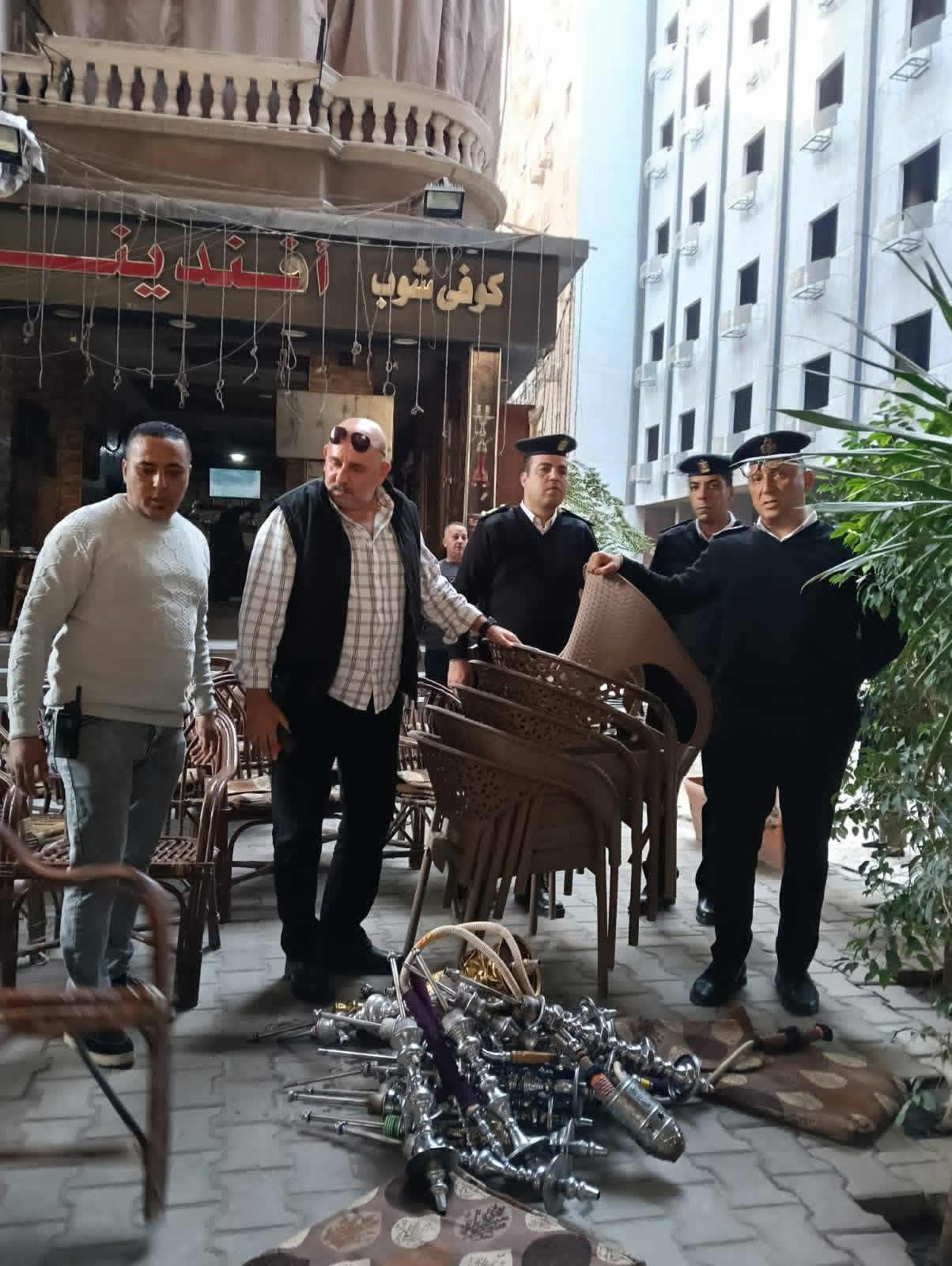 محافظة الجيزة ترفع 1100 حالة إشغال وتعدٍ من الباعة والمحال والمقاهي