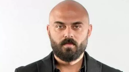 أحمد صلاح حسني يخوض دراما رمضان 2026 بمسلسل "أنا وهو وهم"