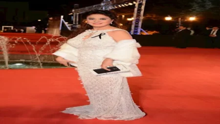فستان شفاف.. مادلين طبر بإطلالة جريئة في ختام مهرجان القاهرة فستان شفاف.. مادلين طبر بإطلالة جريئة في ختام مهرجان القاهرة