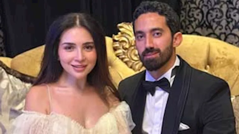 أحمد تيمور يرد على تهنئة تامر حسني بعد عقد قرانه على مي عز الدين أحمد تيمور يرد على تهنئة تامر حسني بعد عقد قرانه على مي عز الدين