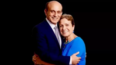 اقترب اللقاء.. رسالة خاصة من محمد صبحي إلى زوجته الراحلة