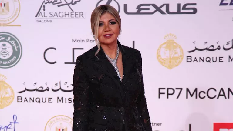 بإطلالة أنيقة بوسي شلبي تتألق في رابع أيام القاهرة السينمائي بإطلالة أنيقة بوسي شلبي تتألق في رابع أيام القاهرة السينمائي