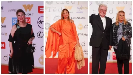 يسرا وحسين فهمي.. 10 صور للنجوم على "ريد كاربت" فيلم المهاجر بـ القاهرة السينمائي يسرا وحسين فهمي.. 10 صور للنجوم على "ريد كاربت" فيلم المهاجر بـ القاهرة السينمائي