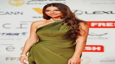 هنادي مهنا تبرز إطلالتها بعرض"بنات الباشا" والجمهور يغازلها (صور)