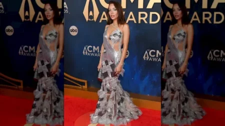 قفازات وملابس رياضية.. أغرب إطلالات النجمات في حفل جوائز CMA 2025