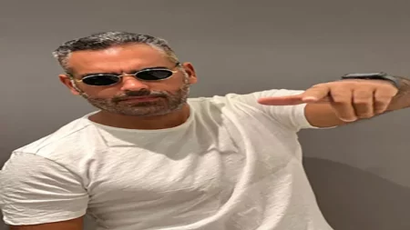 خضع لجراحة حرجة.. تطورات الحالة الصحية لـ أحمد كرارة